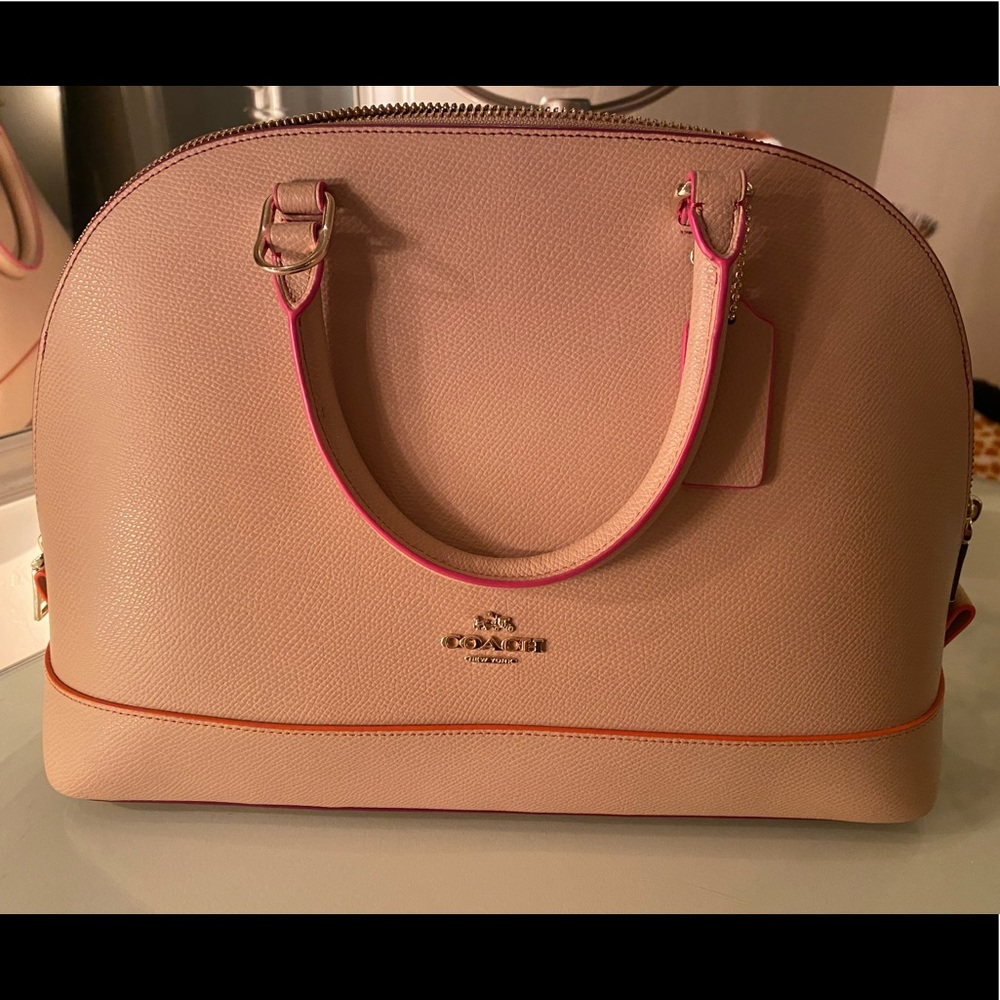 COACH PURSE✨✨✨